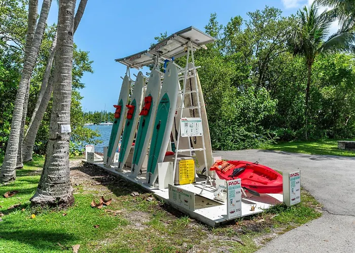 Coconut Grove Bayview Unit Parking Included